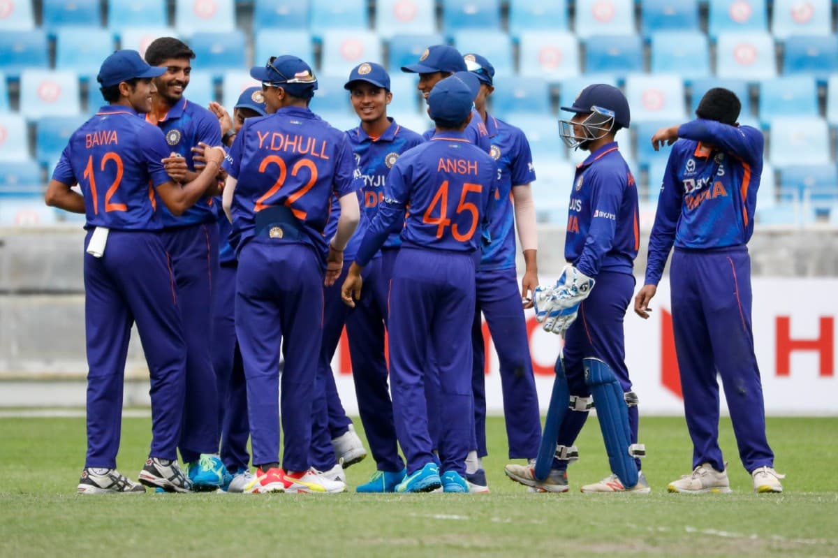 एशिया कप अंडर-19: भारत ने आठवीं बार जीता एशिया कप का खिताब, श्रीलंका को 9 विकेट से रौंदा