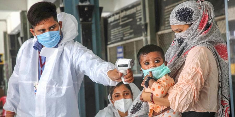 Coronavirus Updates: नासिक के अस्पताल में ऑक्सीजन लीक की घटना में अब तक 24 की मौत, देश में रिकवरी रेट 85 % और मृत्यु दर 1.17 फीसदी, जानें अन्य राज्यों का हाल