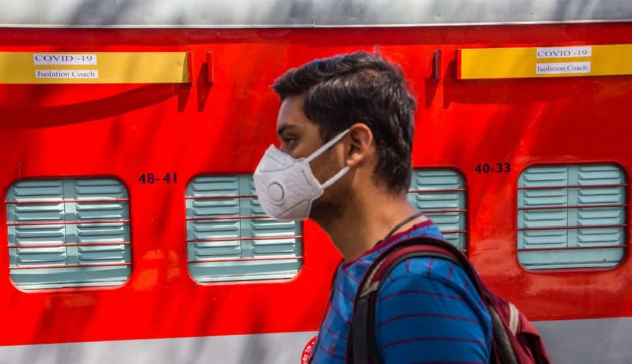 IRCTC News : रेलवे स्टॉलों पर खाने-पीने की चीजों के साथ मिलेगा कोविड-19 प्रोटेक्शन किट, जानिए कितनी होगी कीमत...