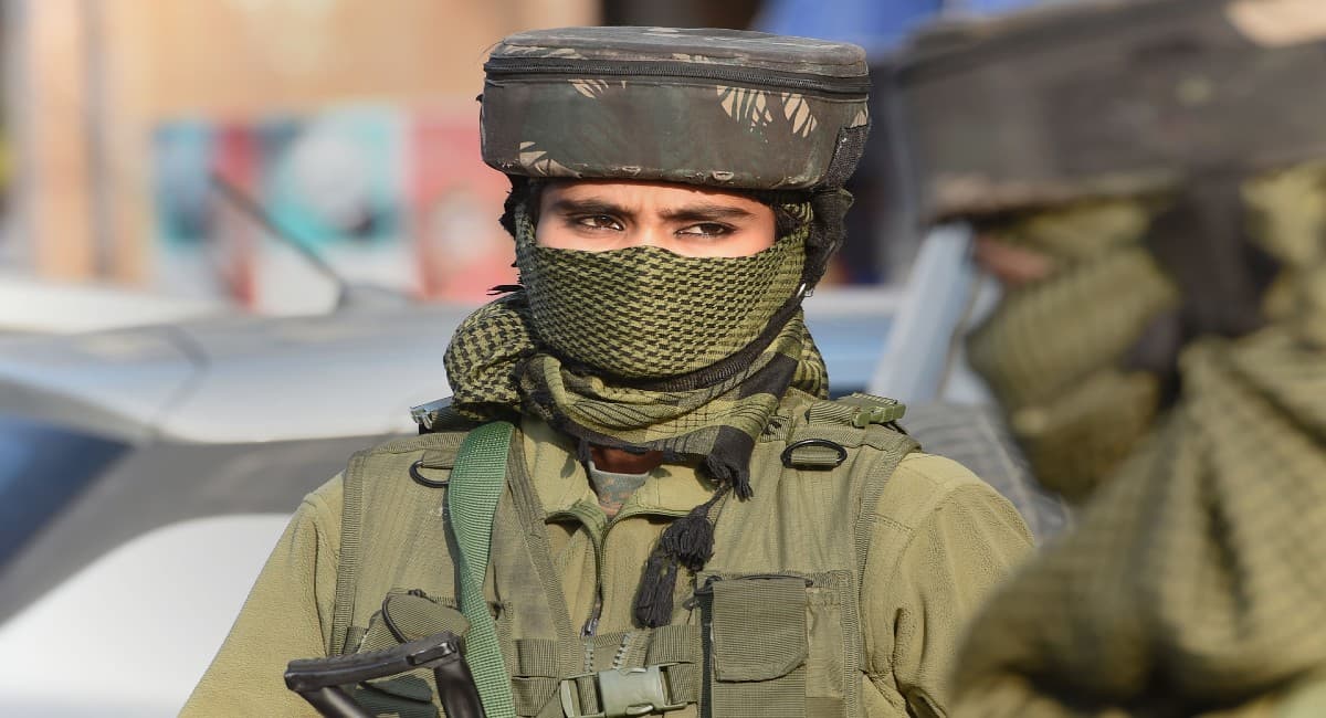 जम्मू कश्मीर : सेना के जवानों ने राजौरी में 6 आतंकियों को किया ढेर, PAFF ने ली पुंछ हमले की जिम्मेदारी