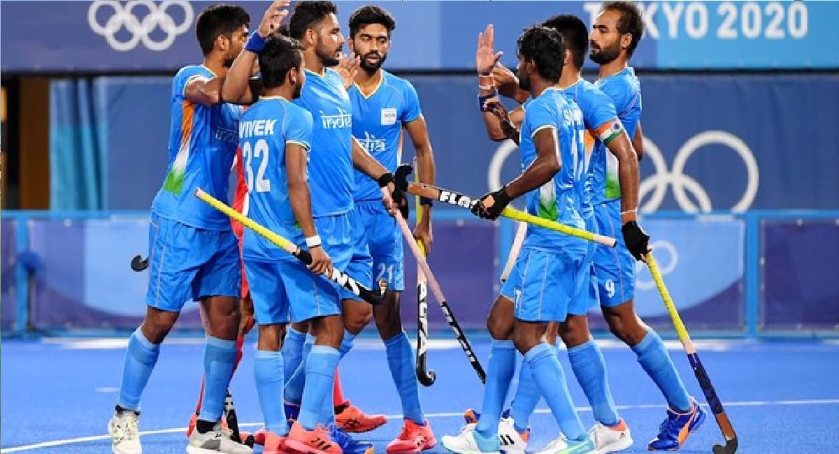 हॉकी के लिए साल 2021 रहा शानदार, टोक्यो में पुरुषों ने कांस्य और महिलाओं ने चौथा स्थान पाकर लहराया परचम