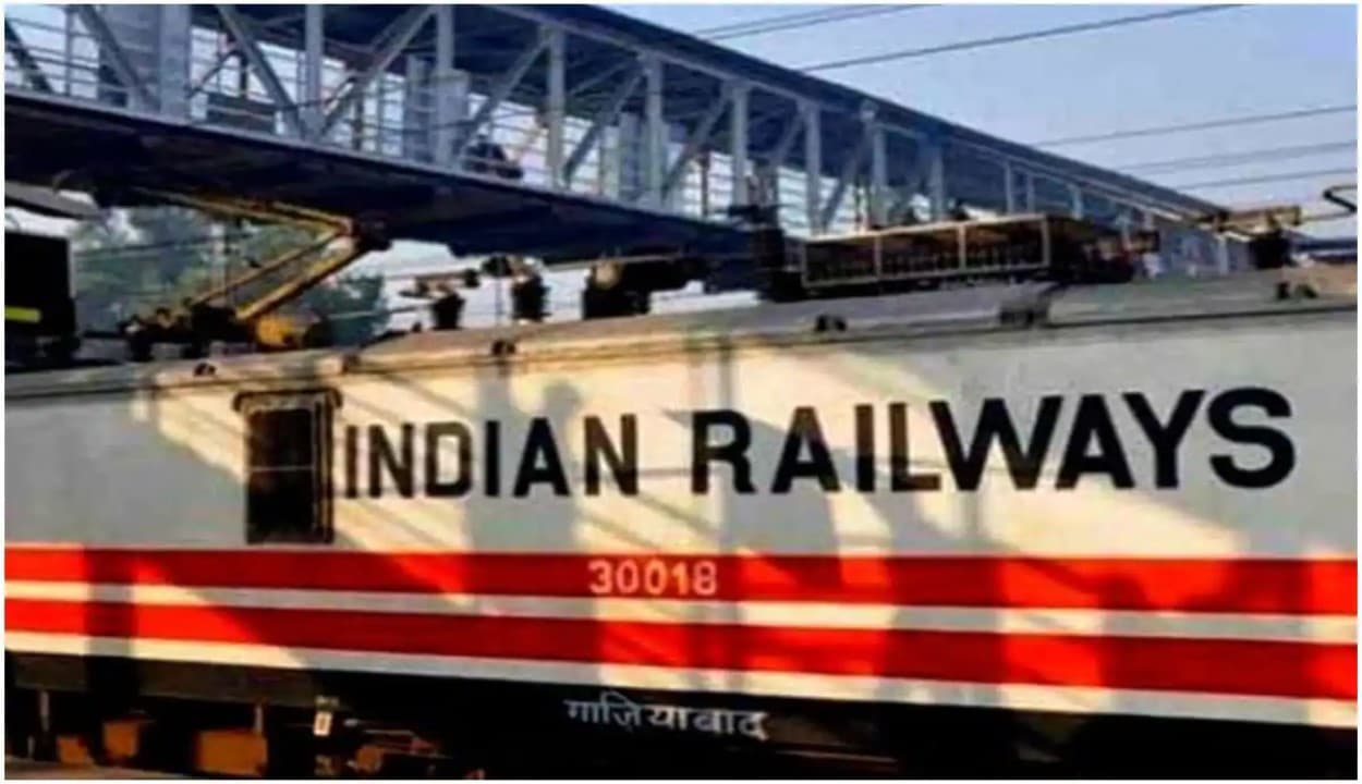 फिलहाल देश में नहीं चलेंगी प्राइवेट पैसजेंर ट्रेन्स, रेल मंत्रालय ने उठाया बड़ा कदम