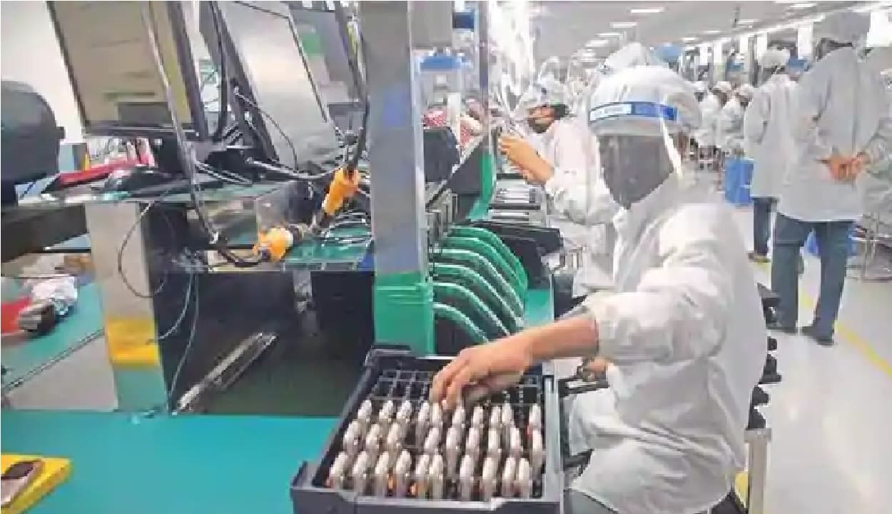 कर्मचारियों को अब एक दिन में नहीं करना पड़ेगा 8 से 12 घंटे तक काम, हफ्ते में चार दिन होगा वर्किंग डे