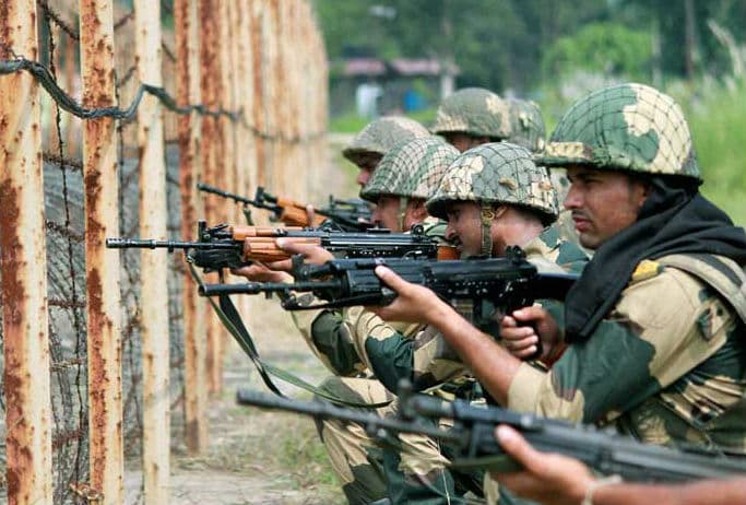 राजौरी में एलओसी के पास पाकिस्तान ने की गोलीबारी, सेना ने दिया मुंहतोड़ जवाब