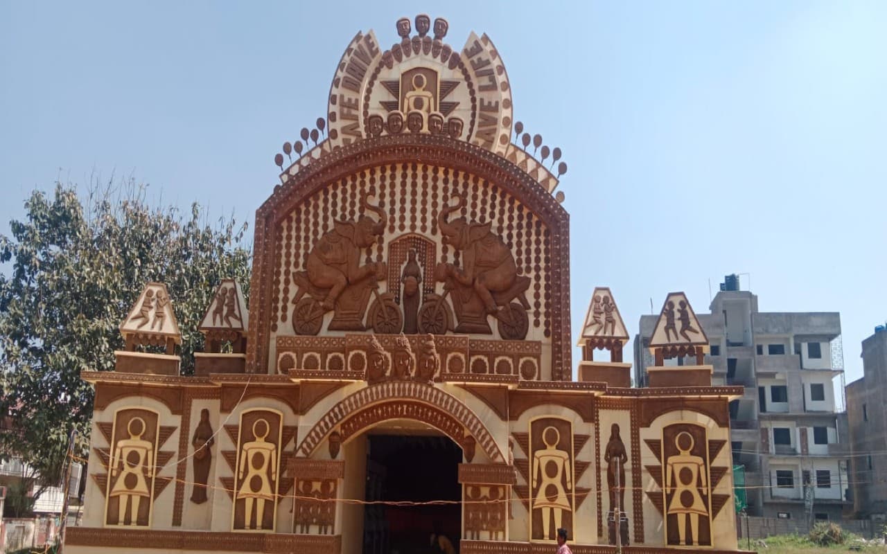 रांची के इंद्रपुरी में 34 सालों से हो रही है काली पूजा, 24 को दर्शन के लिए खुलेगा पंडाल