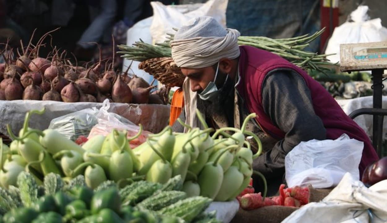 2022 में भी आम आदमी को महंगाई से राहत मिलने की उम्मीद नहीं, 2021 के अप्रैल महीने से लगातार टूट रहा है रिकॉर्ड