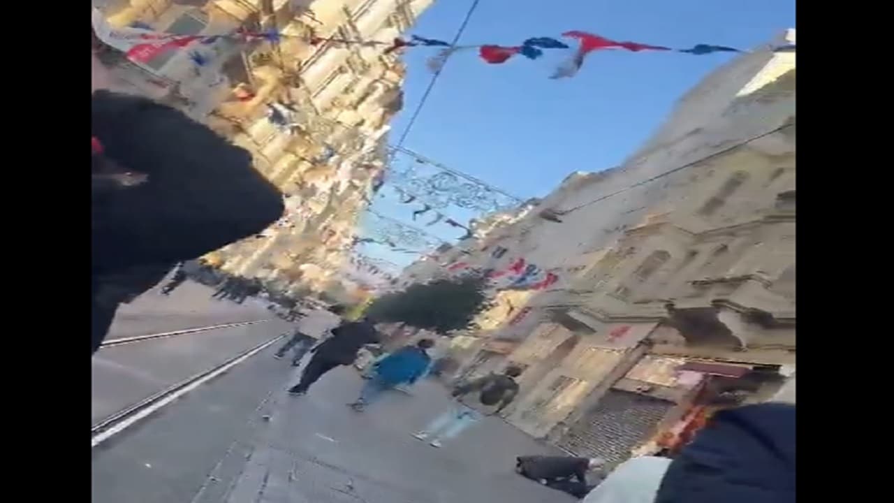 Istanbul Blast: इस्तांबुल में खचाखच भरी सड़क पर हुआ भीषण विस्फोट, 6 लोगों की मौत, 53 घायल