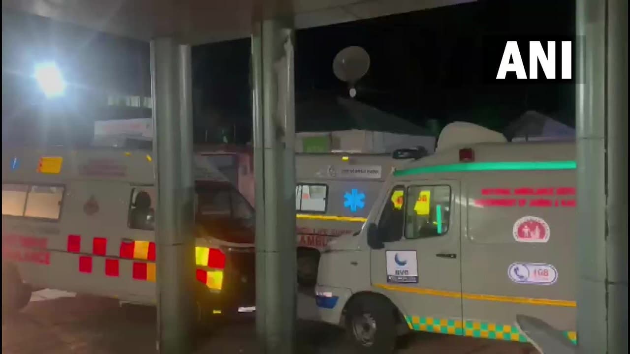 Jammu Kashmir: जम्मू-कश्मीर के पुलवामा में आतंकी हमला, बिहार निवासी मजदूर की मौत, दो अन्य घायल