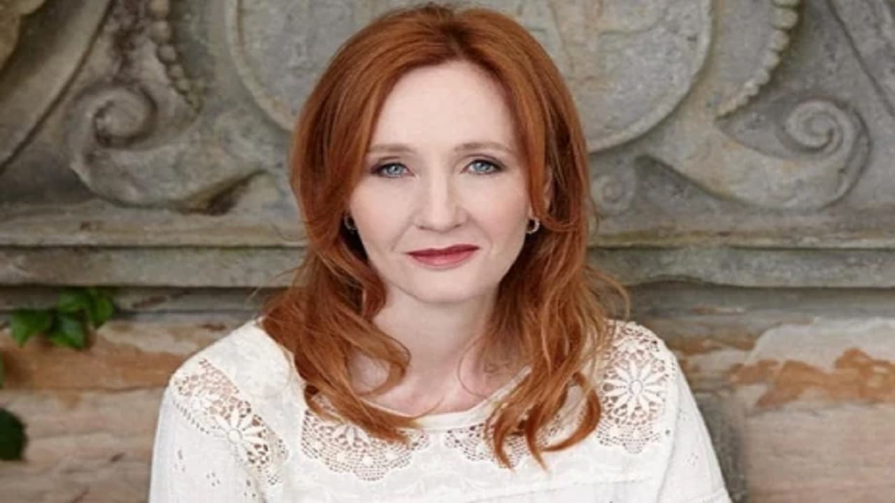 JK Rowling Death Threat: रुश्दी का सपोर्ट करने पर हैरी पॉटर की लेखिका को मिली धमकी, अगला नंबर तुम्हारा