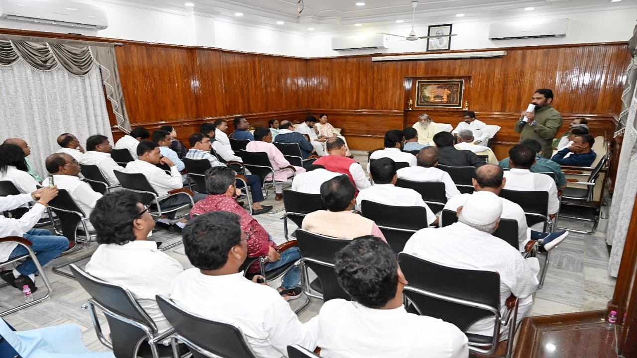 झारखंड राज्यसभा चुनाव : JMM हर हाल में देगा प्रत्याशी, नाम की घोषणा जल्द, विधायक दल की बैठक में ये हुआ तय