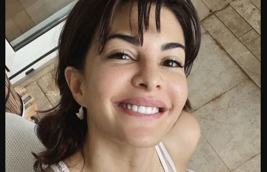 सुकेश चंद्रशेखर के बयान के बाद जैकलीन फर्नांडीज का पोस्ट हुआ वायरल, लिखा- फटे हैं लेकिन डैमेज नहीं...