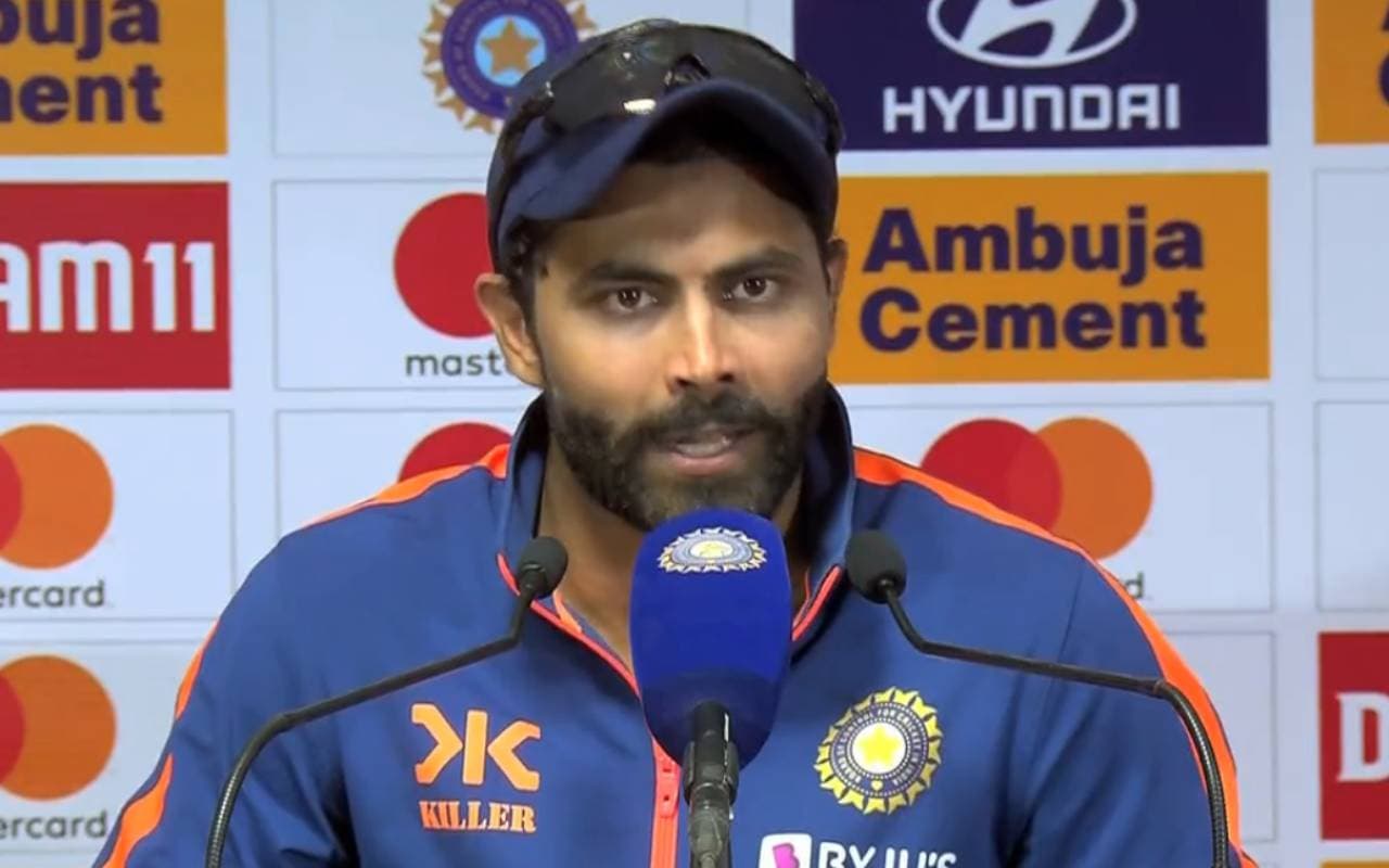 IND vs AUS Test: बिना टर्न वाली पिच पर भी रवींद्र जडेजा ने चटकाये 5 विकेट, बल्लेबाजों को ऐसे दिया चकमा