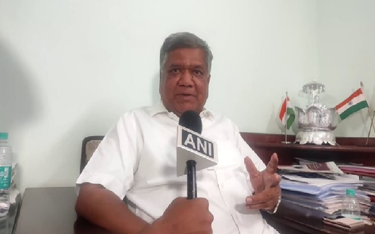 Karnataka Election 2023: जगदीश शेट्टार ने टिकट नहीं मिलने पर भाजपा से दिया इस्तीफा, साजिश का लगाया आरोप
