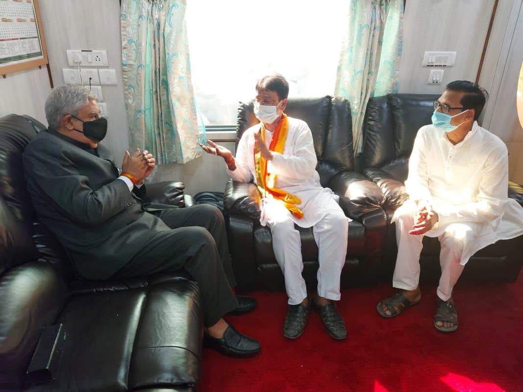 West Bengal News: राज्यपाल जगदीप धनखड़ की एक महीने की दार्जीलिंग यात्रा से घबरायी तृणमूल कांग्रेस!