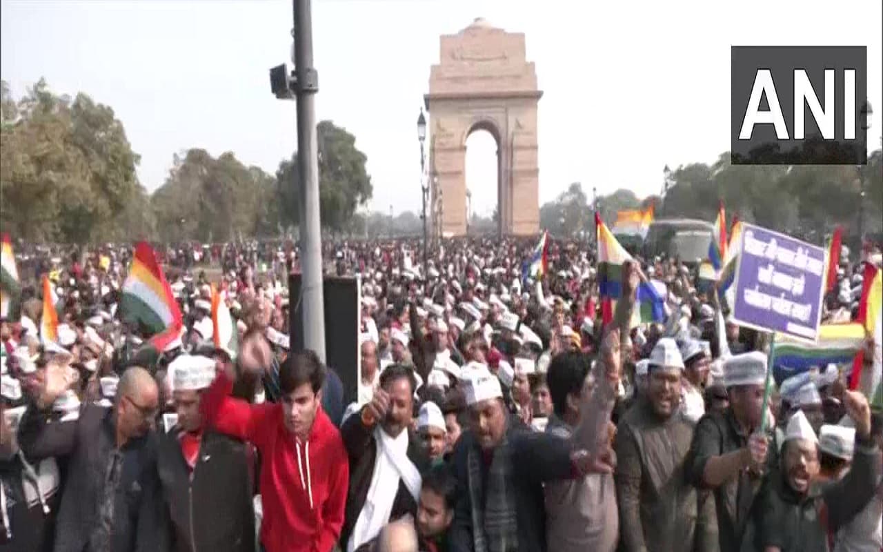 सम्मेद शिखरजी को पर्यटन स्थल घोषित करने का देशभर में विरोध, असदुद्दीन ओवैसी ने झारखंड सरकार से की ये मांग