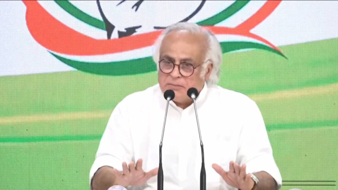कांग्रेस बोली- I.N.D.I.A से ध्यान हटाने के लिए मोदी सरकार ने बुलाई संसद की विशेष सत्र
