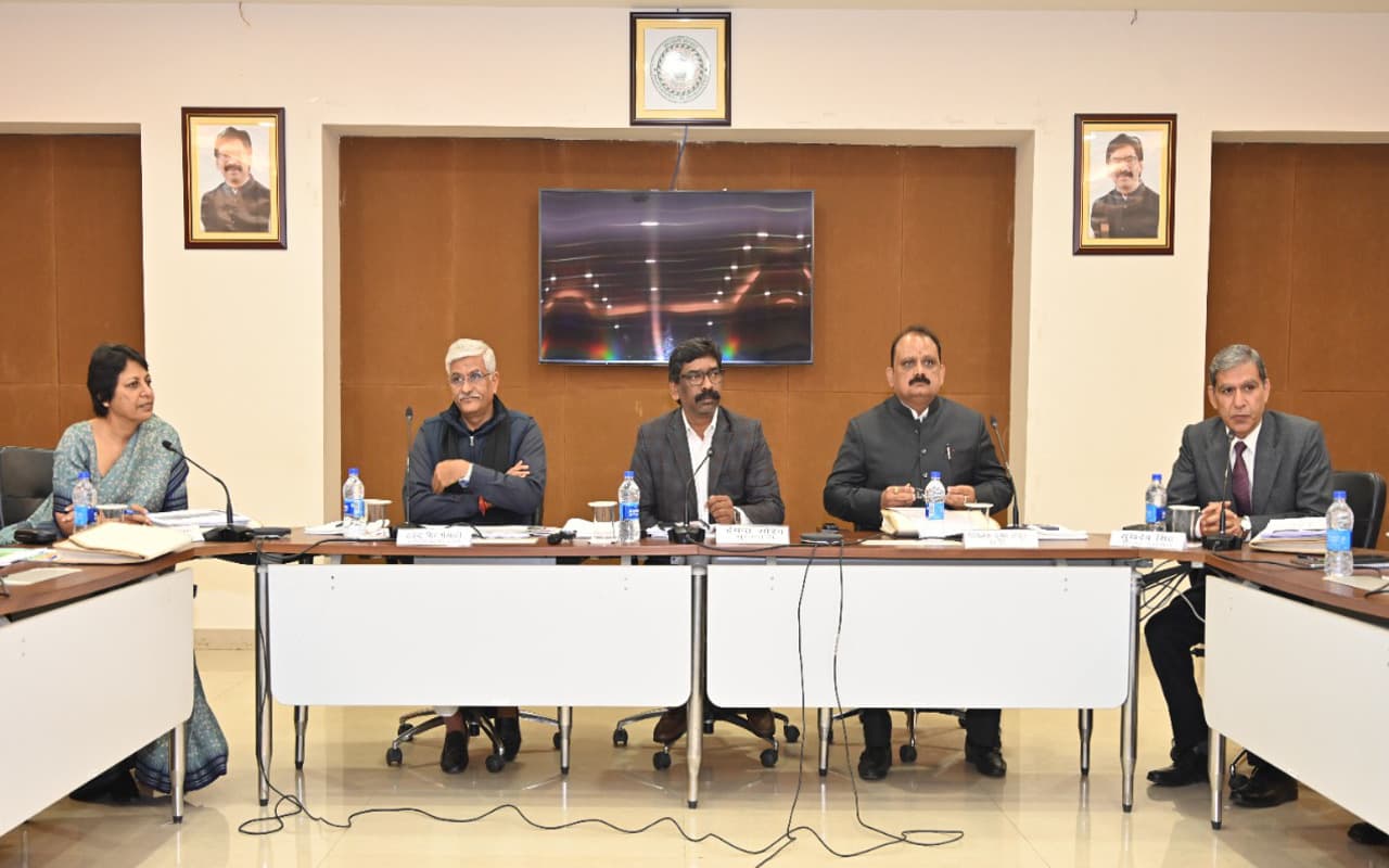 झारखंड में हर घर नल जल योजना 2024 तक होगी पूरी, CM हेमंत सोरेन ने केंद्रीय जल शक्ति मंत्री को किया आश्वस्त