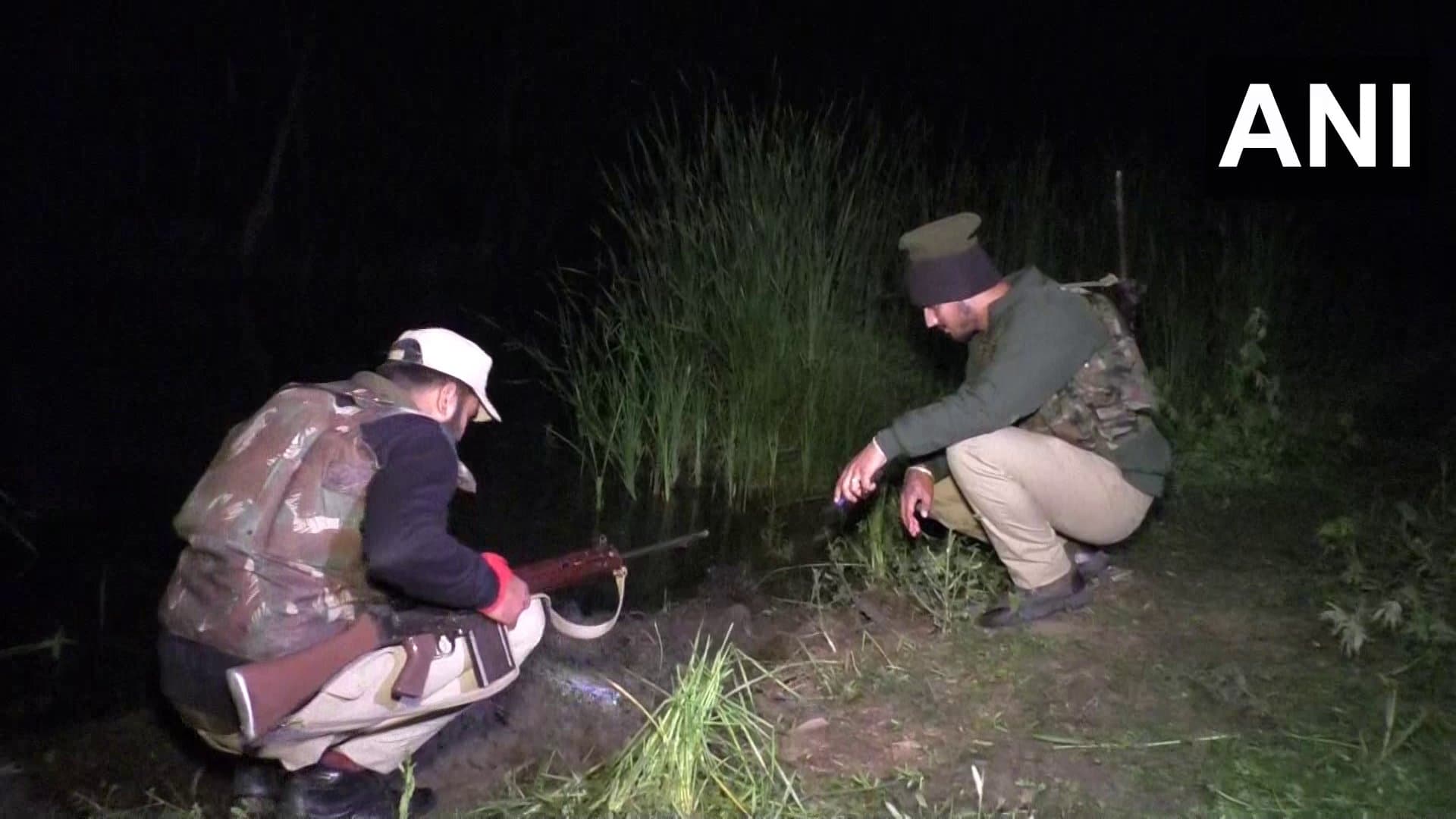 Jammu Kashmir: कठुआ के हीरानगर में पुलिस चौकी के पास जोरदार विस्फोट, पूरे इलाके में सुरक्षाबल तैनात