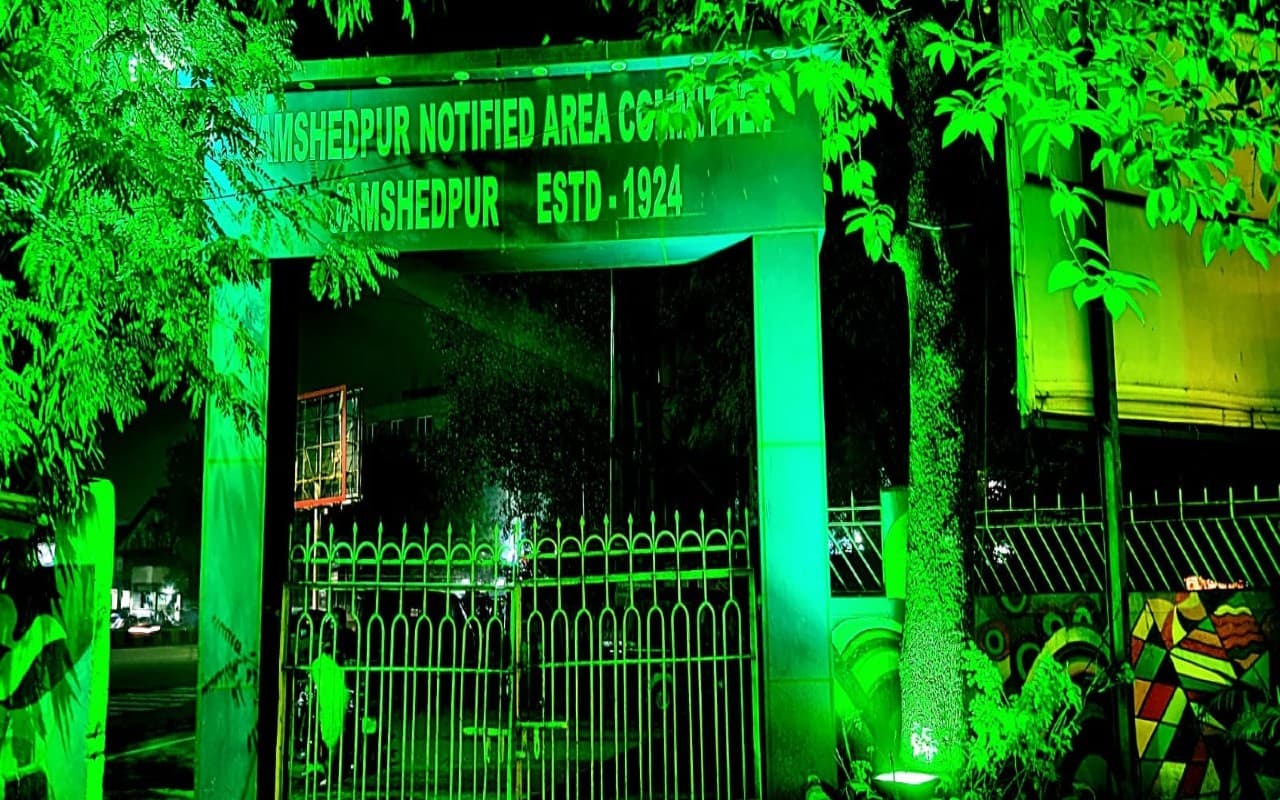 जमशेदपुर अधिसूचित क्षेत्र समिति में शुरू हुआ चापाकल मरम्मत विवाद, शिड्यूल रेट छोड़ निकाला मेंटेनेंस टेंडर