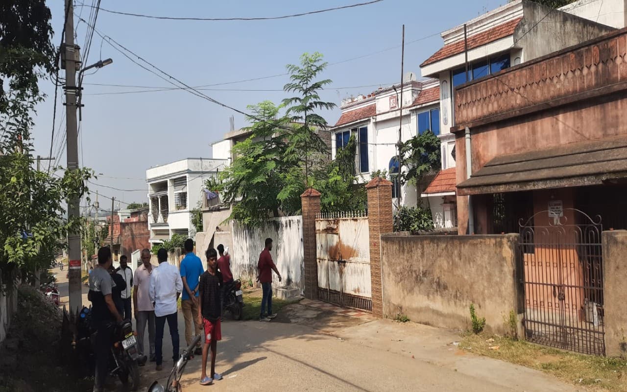 जमशेदपुर के बिरसानगर थाना के पास आरटीआई कार्यकर्ता पर चली गोली, पैदल ही भागा बदमाश