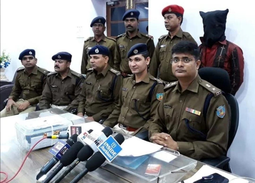 जमशेदपुर : MGM अस्पताल में चाकू की नोंक पर महिला मरीज से बलात्कार का मुख्य आरोपी गिरफ्तार