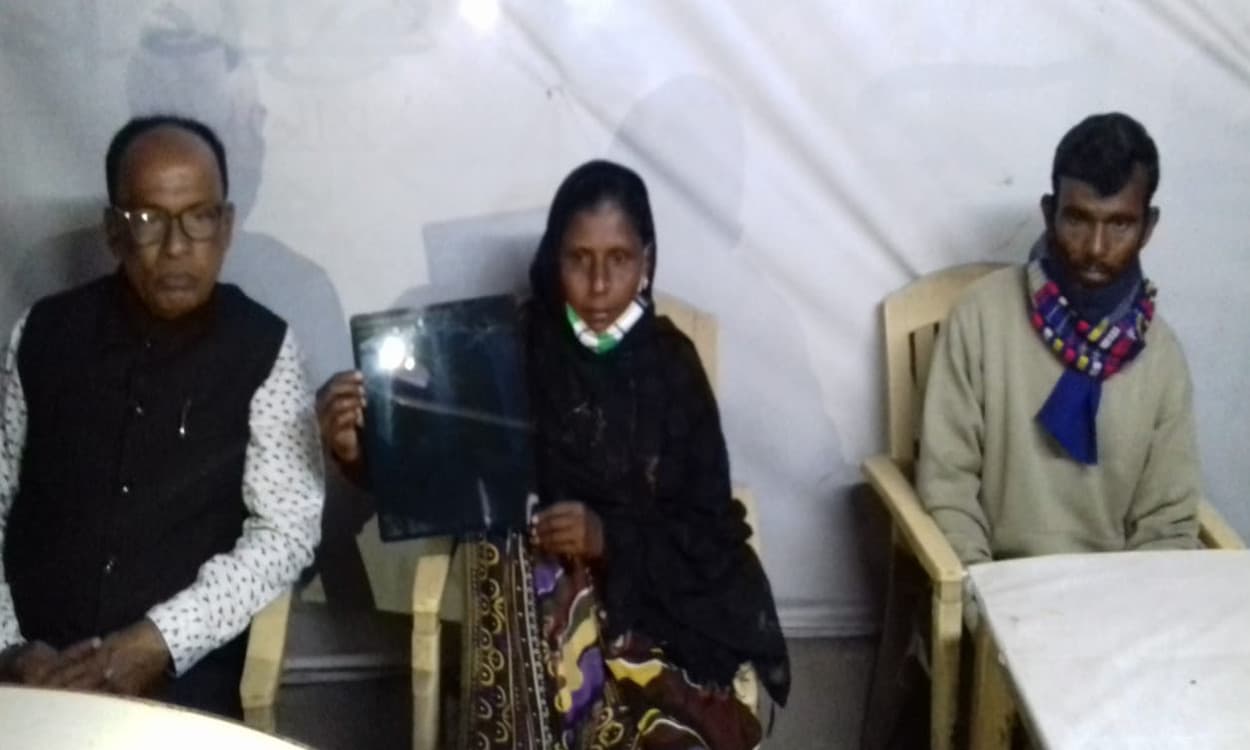 40 साल से कुमारपुर की जरीना का दिल धड़क रहा है दाहिनी ओर, पढ़ें पूरी रिपोर्ट