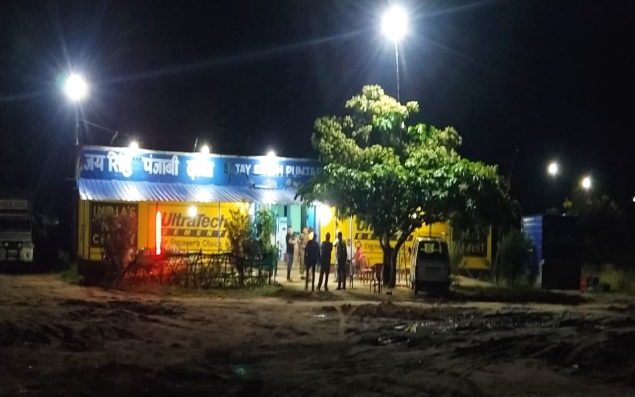रांची के बुंडू NH-33 में चल रहा था दूध में मिलावट का खेल, पुलिस ने रंगेहाथ दो लोगों को किया गिरफ्तार