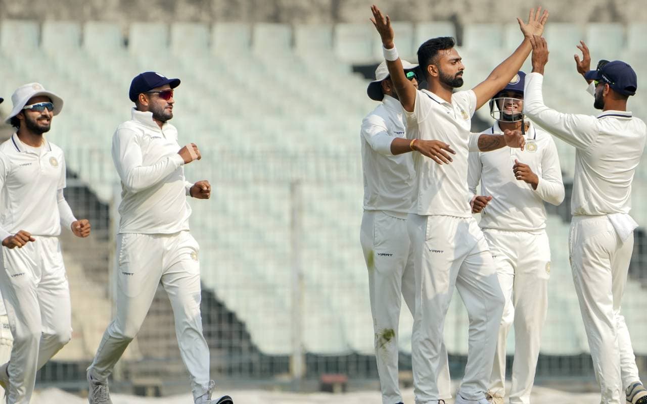 Ranji Trophy Final: जयदेव उनादकट का शानदार प्रदर्शन, सौराष्ट्र ने पहले दिन बंगाल पर बनाया दबाव