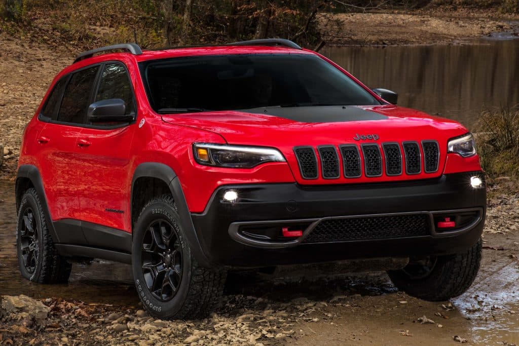 Jeep ने इस जनजाति के नाम पर दिया SUV का नाम, 45 साल बाद मुसीबत में कार कंपनी