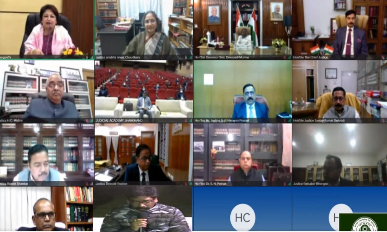 संविधान दिवस पर झालसा का ऑनलाइन कार्यक्रम, सीएम हेमंत बोले- सम्यक बदलाव एवं प्रगति की दिशा में आगे बढ़ रही है राज्य सरकार