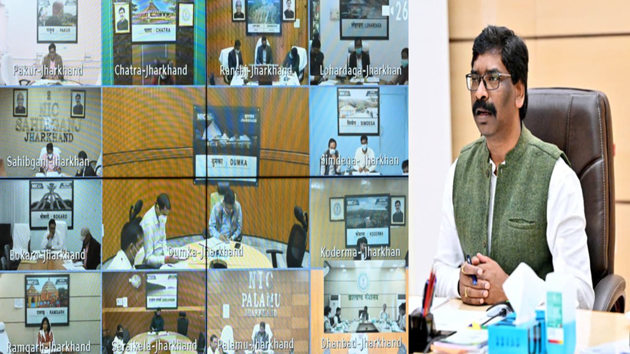 Jharkhand News: मिशन मोड में गांव- घर तक पहुंचे आपके द्वार कार्यक्रम,CM हेमंत सोरेन ने सभी DC काे दिये निर्देश