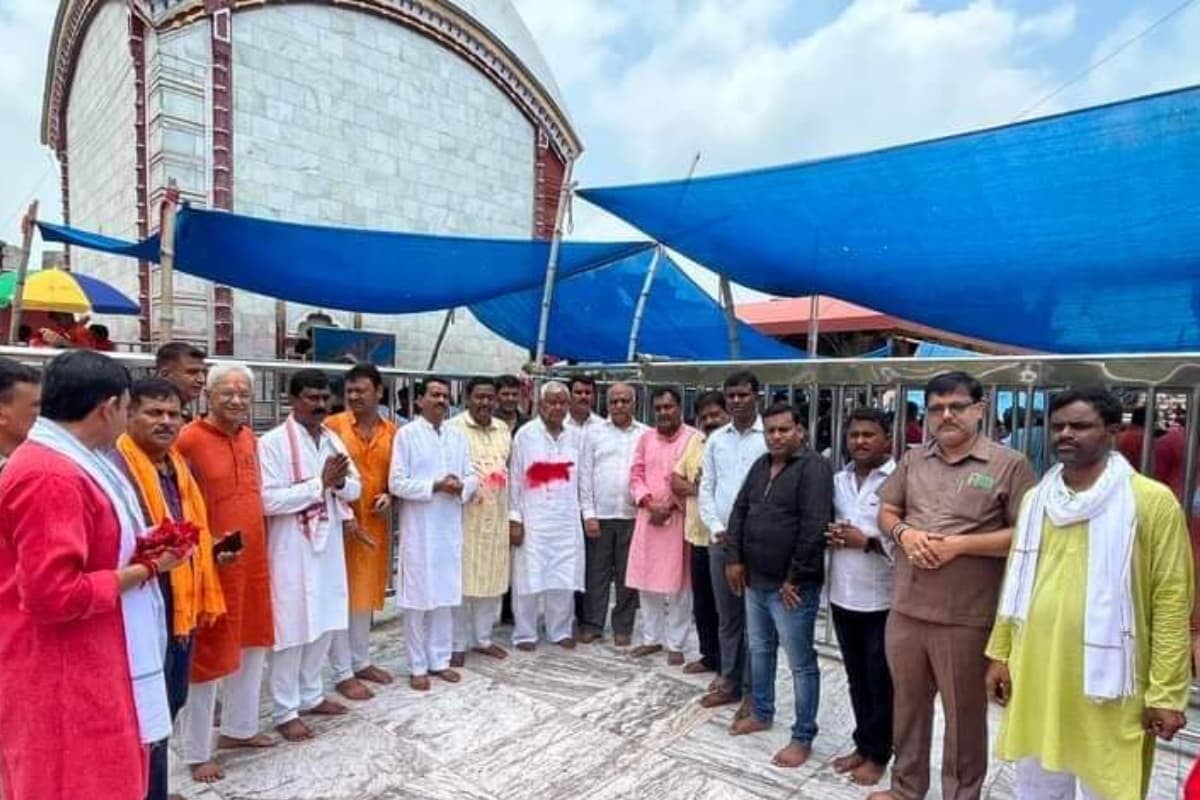 धनबाद : तारापीठ में भाजपा के नये जिलाध्यक्ष पर हुआ मंथन, शुरू हुआ मान-मनौव्वल का दौर
