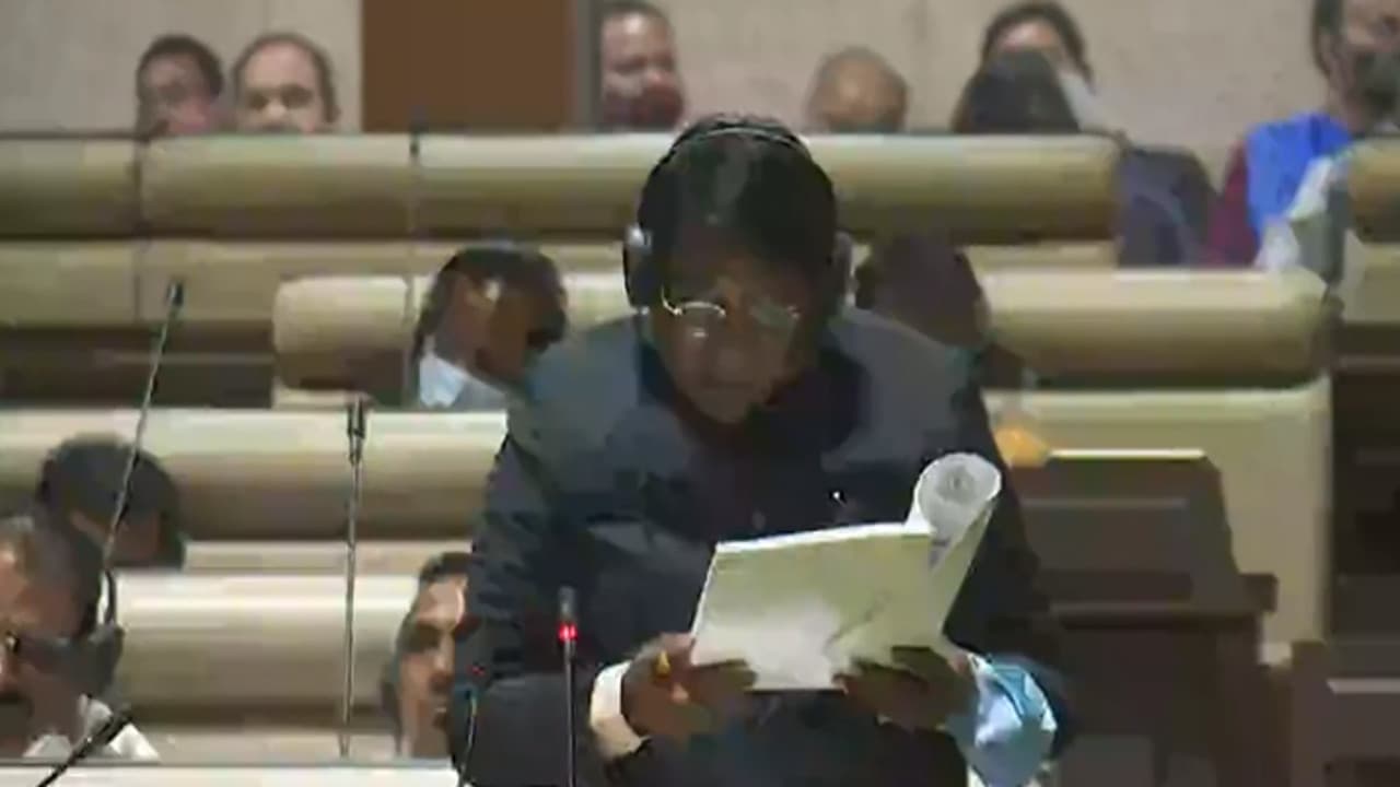 Jharkhand Budget Session 2021 LIVE :  किसानों की कर्जमाफी, सड़क निर्माण और फ्री एम्बुलेंस की घोषणा, पढ़िए हेमंत सरकार के दूसरे बजट की खास बातें