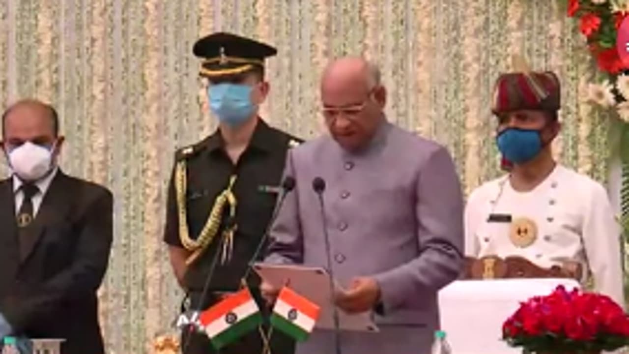 राज्यपाल रमेश बैश ने लिया शपथ, बोले- केंद्र के लिए राज्य से लेंगे सहयोग, राजभवन जनता से नहीं होगा दूर