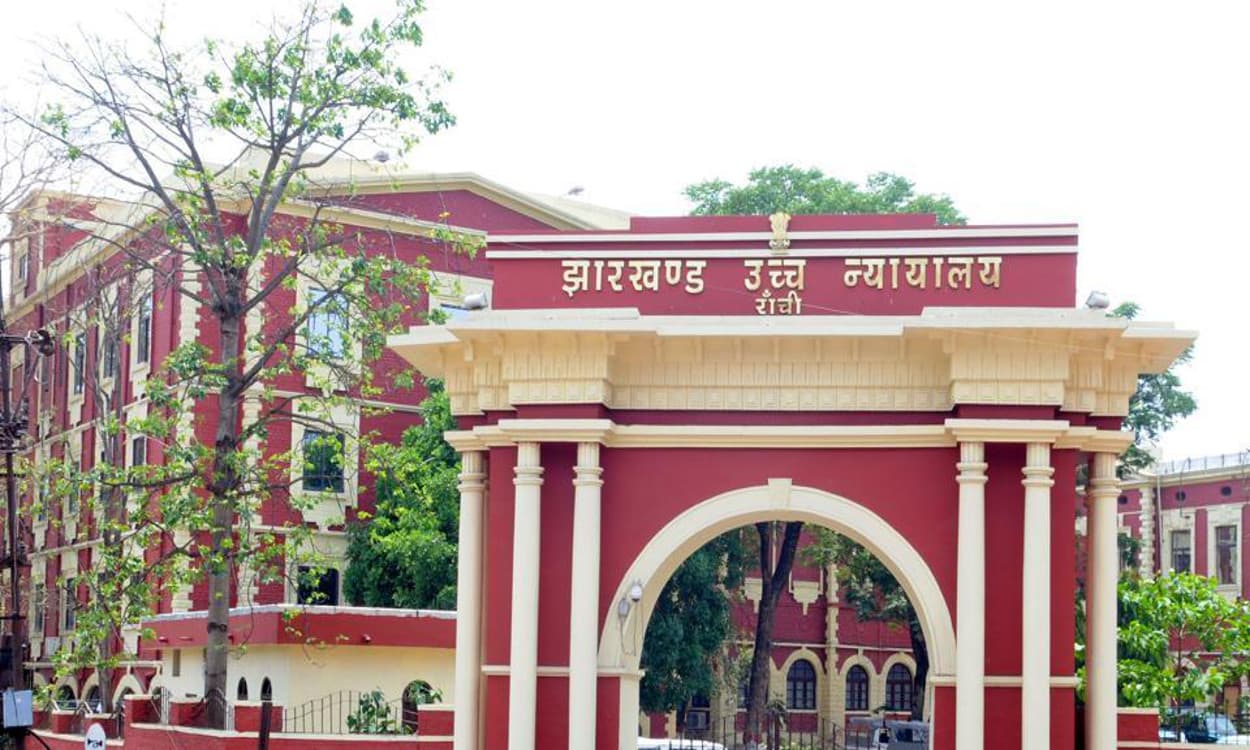 टेरर फंडिंग मामले में अब कभी भी गिरफ्तार हो सकते हैं तीनों आरोपी, झारखंड हाईकोर्ट का राहत देने से इनकार