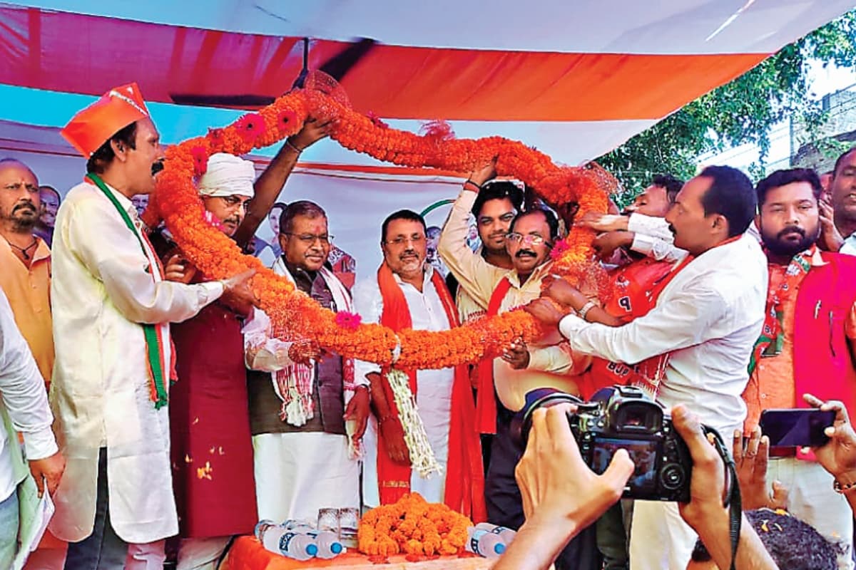 झारखंड में बाबूलाल मरांडी को बनाएं सीएम, भाजपा सत्ता में आयी, तो युवाओं को मिलेगी नौकरी : निशिकांत दुबे