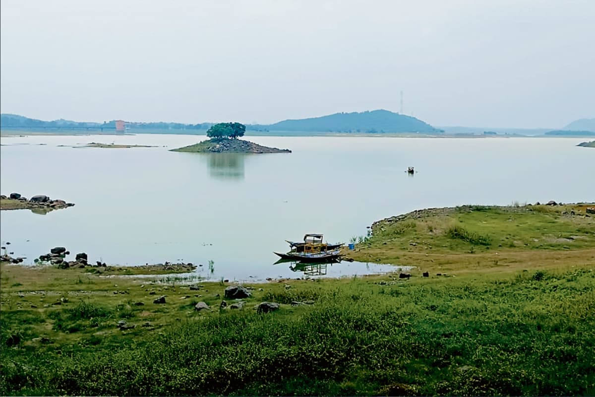 धनबाद में होगा त्राहिमाम! मैथन और पंचेत का जलस्तर घटा, तोपचांची झील में बचा सिर्फ 100 दिन का पानी