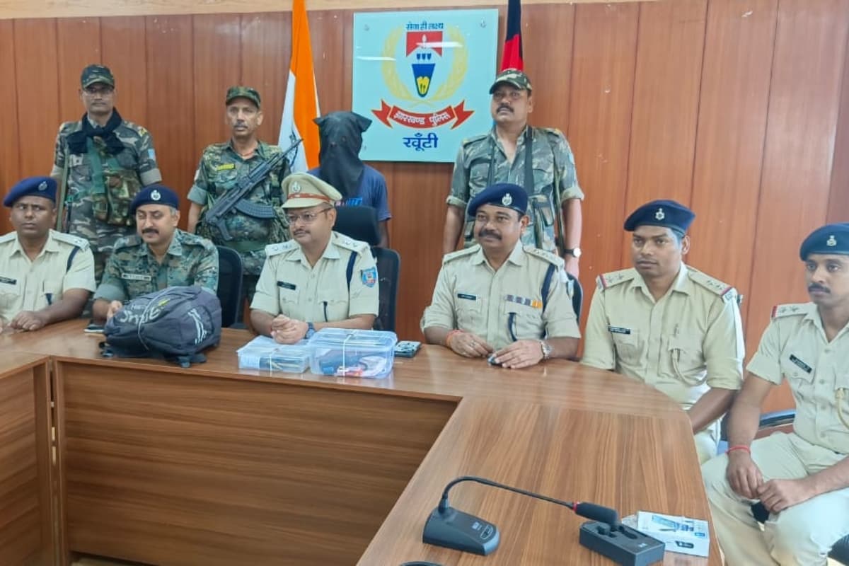 झारखंड : PLFI एरिया कमांडर टीरा बोदरा का राइट हैंड दसाय पूर्ति उर्फ गेड़े गिरफ्तार, कई कांड में था शामिल