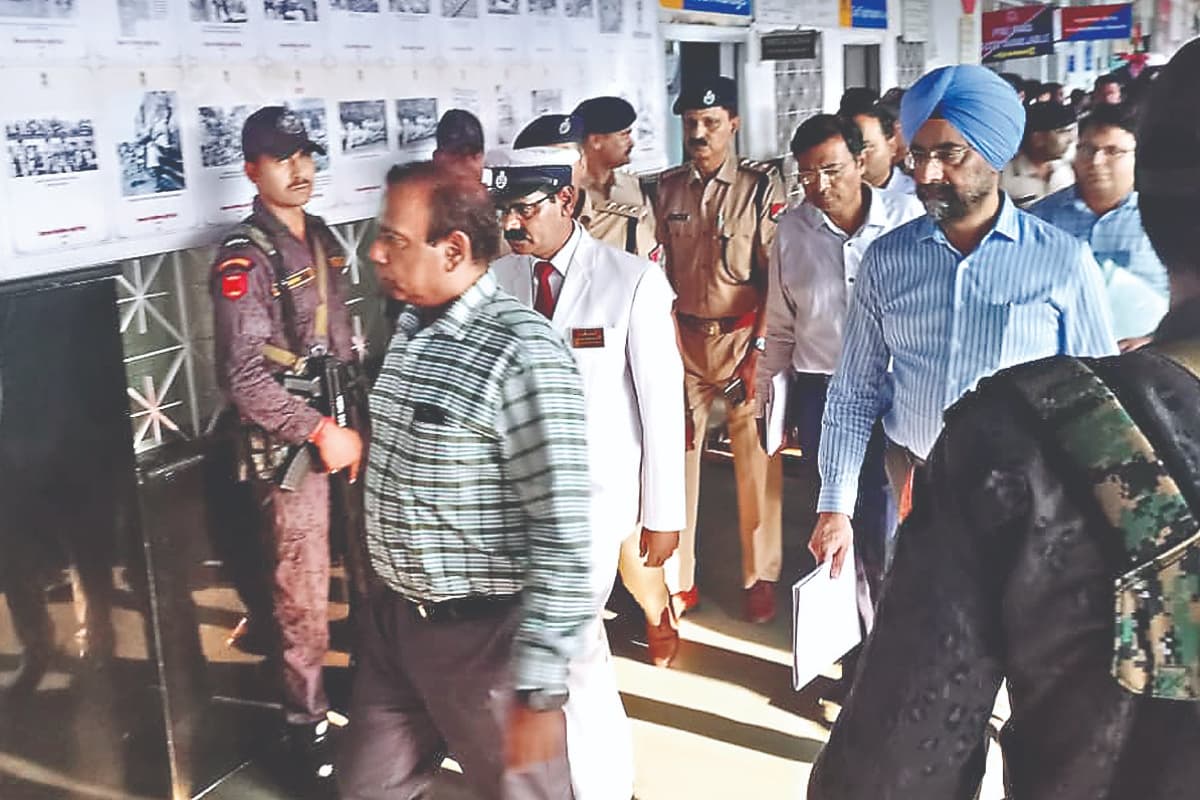 हटिया-बंडामुंडा रेल लाइन दोहरीकरण कार्य फरवरी तक होगा पूरा, दक्षिण-पूर्व रेलवे के जीएम ने दी जानकारी