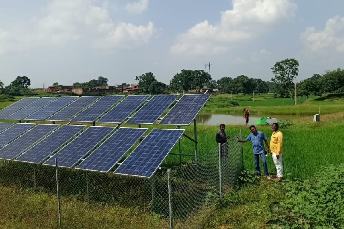 बोकारो : किसानों के लिए वरदान बना सोलर प्लांट, खेतों में आई हरियाली