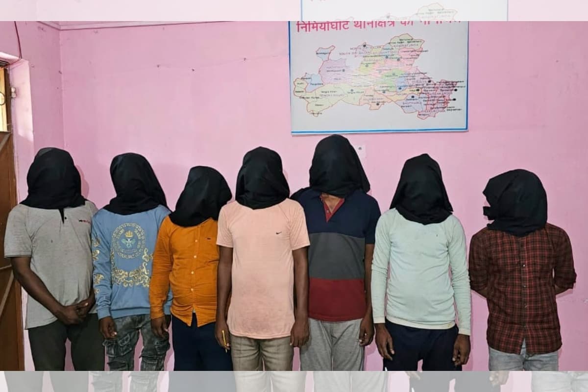झारखंड : डीजल चोरी करने के लिए ट्रक चालक की गोली मारकर हत्या, सात अपराधी गिरफ्तार