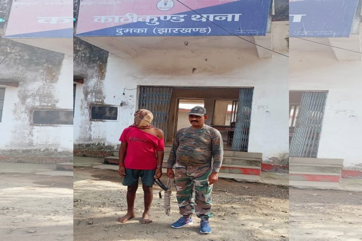 झारखंड : कुल्हाड़ी से वार कर भाई की हत्या, पिता की हत्या के आरोप में जेल जा चुका है आरोपी