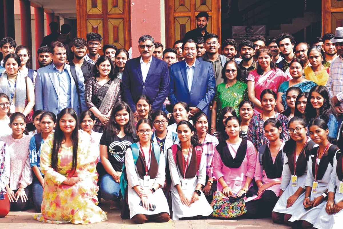 देवघर : आरबीआइ की मौद्रिक नीति विभाग की टीम पहुंची बीआइटी, कही ये बात