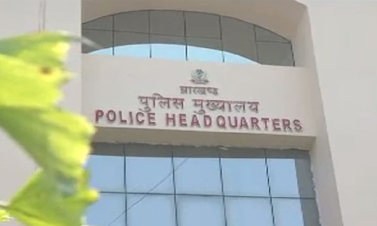 आईपीएस अजय कुमार सिंह बने झारखंड डीजी रेल, डीएसपी रैंक के 16 अफसरों की भी हुई ट्रांसफर- पोस्टिंग, देखें पूरी लिस्ट