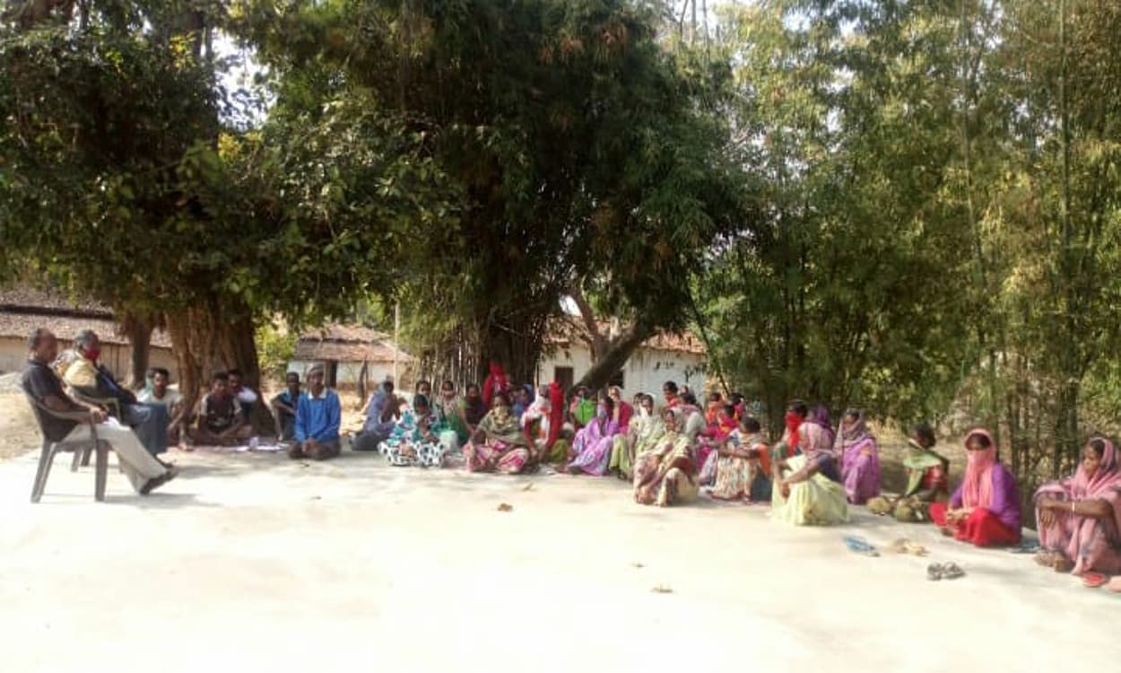 पालकोट के झीकीरीमा गांव में बाहरी लोगों के प्रवेश पर लगी रोक, जानें क्या है कारण