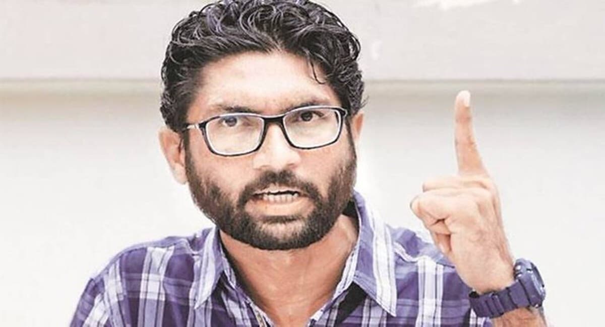 गुजरात चुनाव 2022: वडगाम में चक्रव्यूह में घिरे जिग्नेश मेवाणी, प्रचार के लिए कांग्रेस ने कन्हैया को भेजा गुजरात चुनाव 2022: वडगाम में चक्रव्यूह में घिरे जिग्नेश मेवाणी, प्रचार के लिए कांग्रेस ने कन्हैया को भेजा