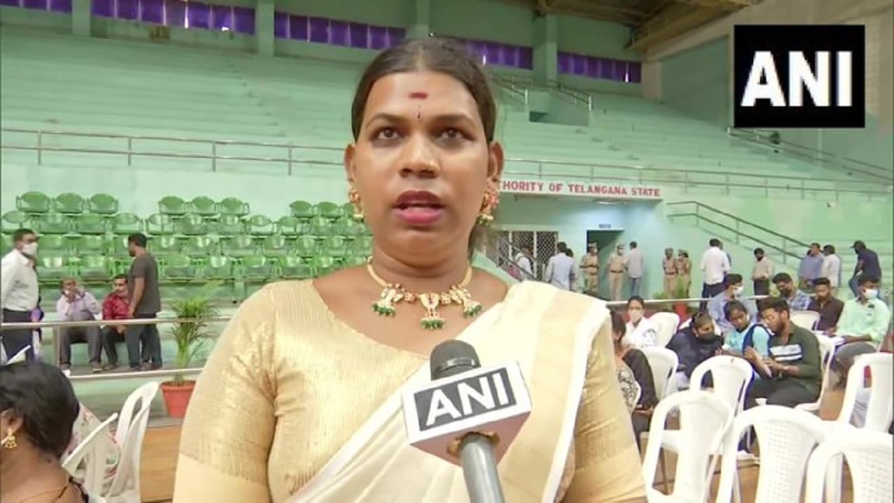 Telangana News: हैदराबाद पुलिस ने आयोजन किया ‘जॉब मेला’, ट्रांसजेंडर समुदाय के लोग भी हुए शामिल
