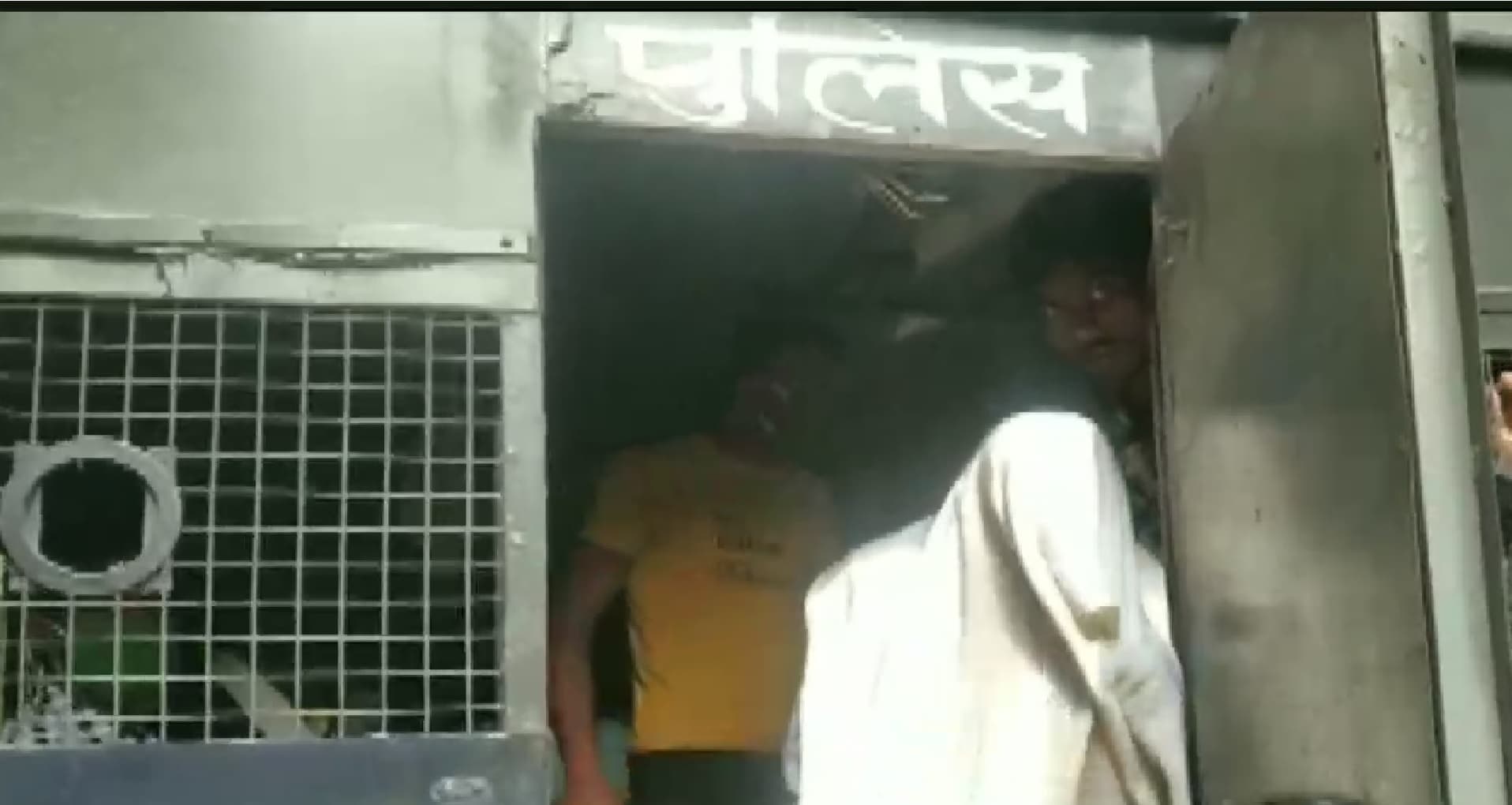 10 साल से 50 बच्चों के साथ गंदा काम कर रहा था जूनियर इंजीनियर, CBI ने फिल्मी अंदाज में किया गिरफ्तार