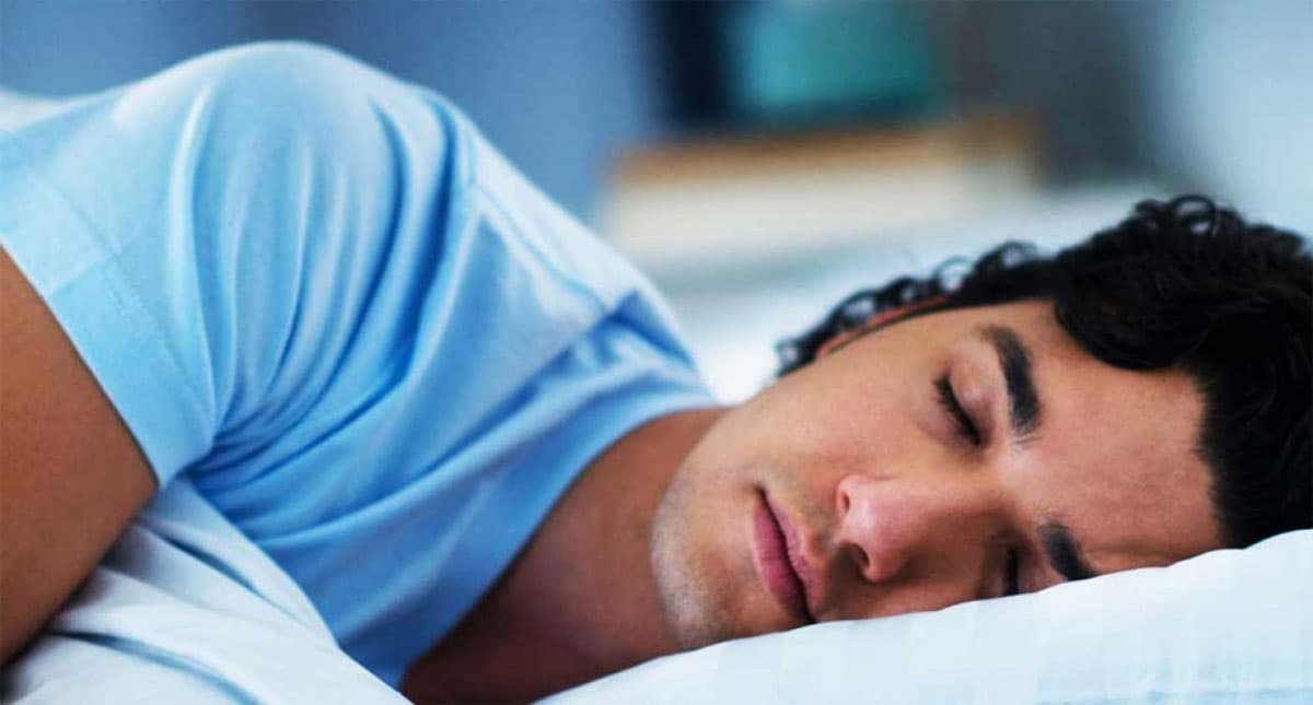 Jyotish Shastra:  इन चीजों को रखिए तकिए के नीचे, बदल जाएंगे आपके सितारे