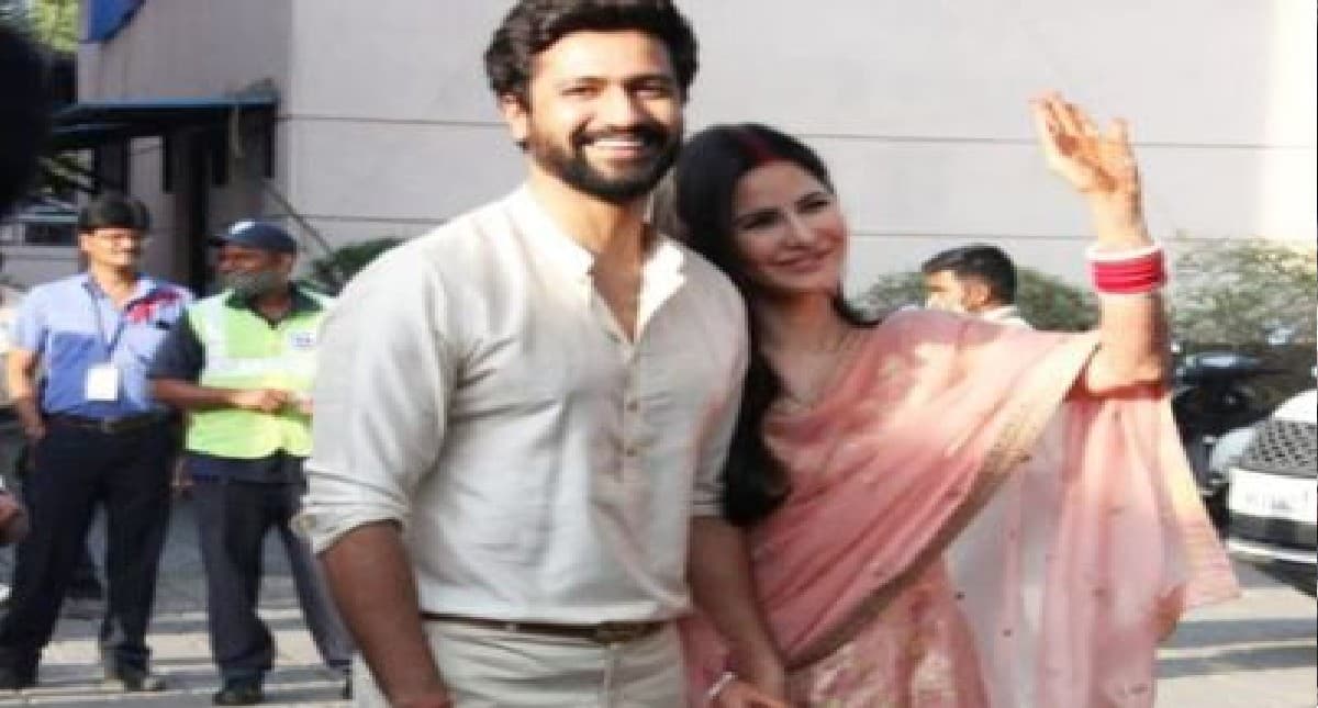 कैटरीना कैफ और विक्की कौशल हनीमून से वापस लौटे, सिंदूर और मंगलसूत्र पहने बेहद खूबसूरत नजर आईं एक्ट्रेस, VIDEO